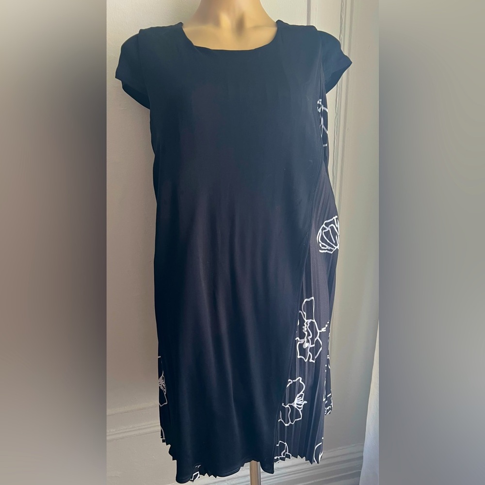 NWT, Escada Sport Dress, size 36